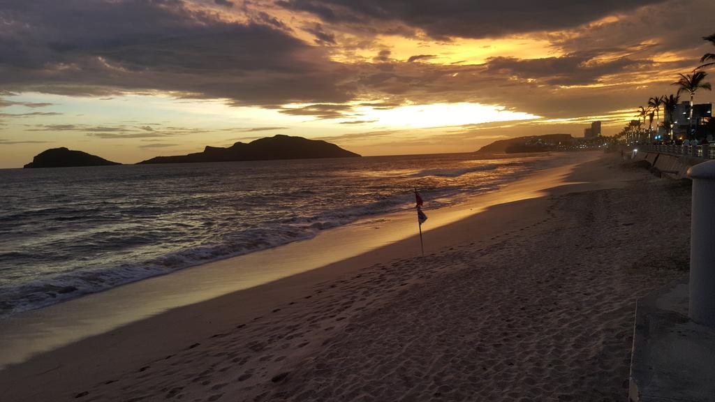 Las Flores Beach Resort Mazatlán Eksteriør bilde