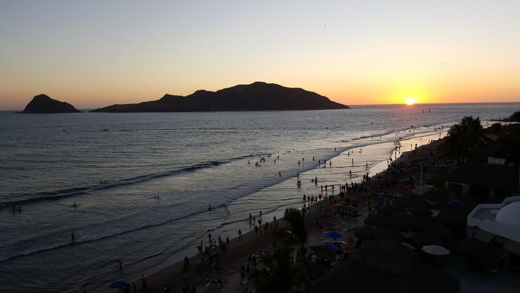 Las Flores Beach Resort Mazatlán Eksteriør bilde
